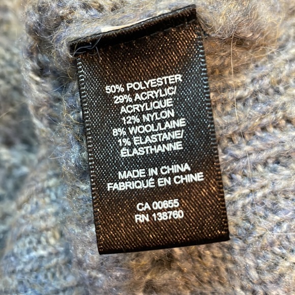 RW&Co Crew Neck Sweater - Picture 7 of 7